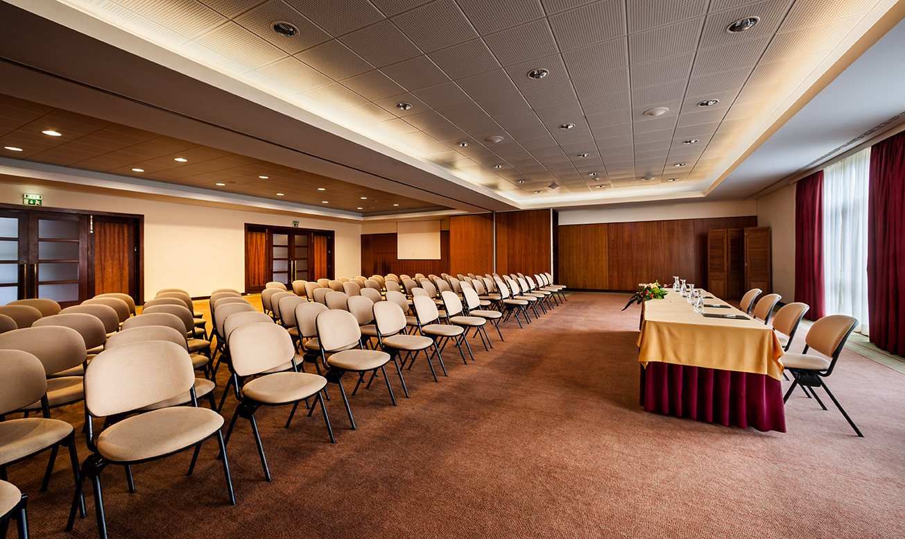 36-TMH-Conference-Room